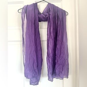 Versatile sheer purple scarf 🧣